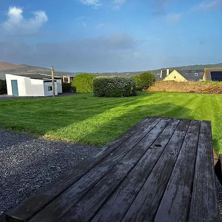 Whispering Waves - Holiday home *